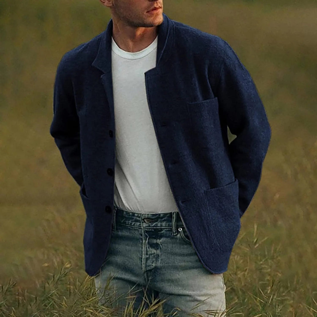 Stilvoller Herrenblazer Aiden in Grau, perfekt für Frühling & Herbst. Moderner Regular Fit für Herren.