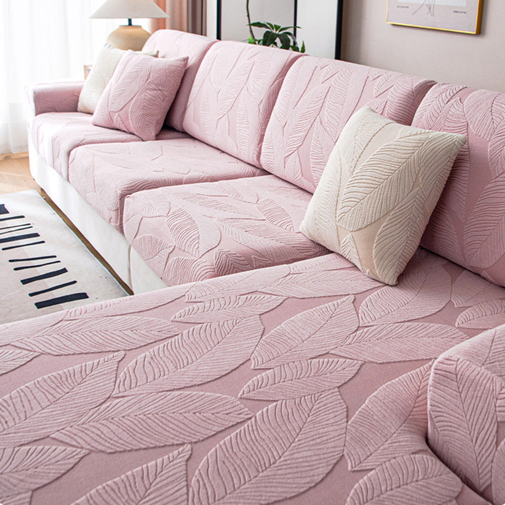 Eleganter Jacquard Sofabezug mit Blättermuster. Wasserabweisend, kratzfest & dehnbar. Modernes Wohndesign.