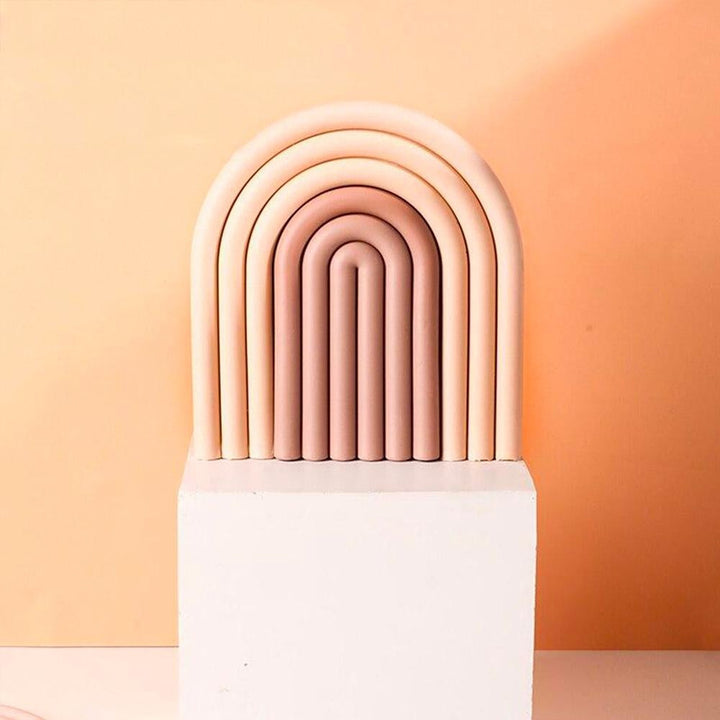 Silikon-Untersetzer-Set in der Küche schützt Arbeitsflächen & Tische. Praktisches Wohnaccessoire.