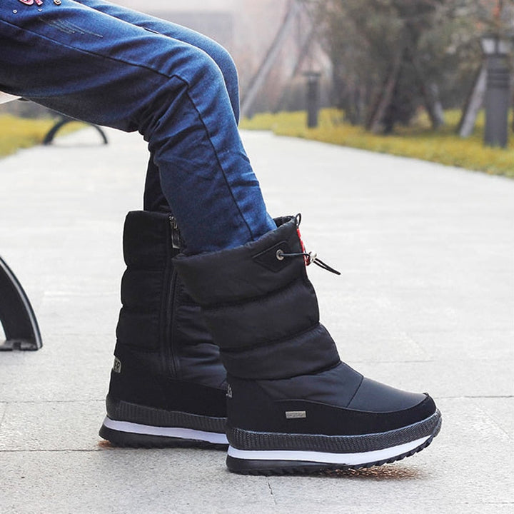 Elegante Damen Winterstiefel für Outdoor-Aktivitäten, modisch, warm und sehr bequem.