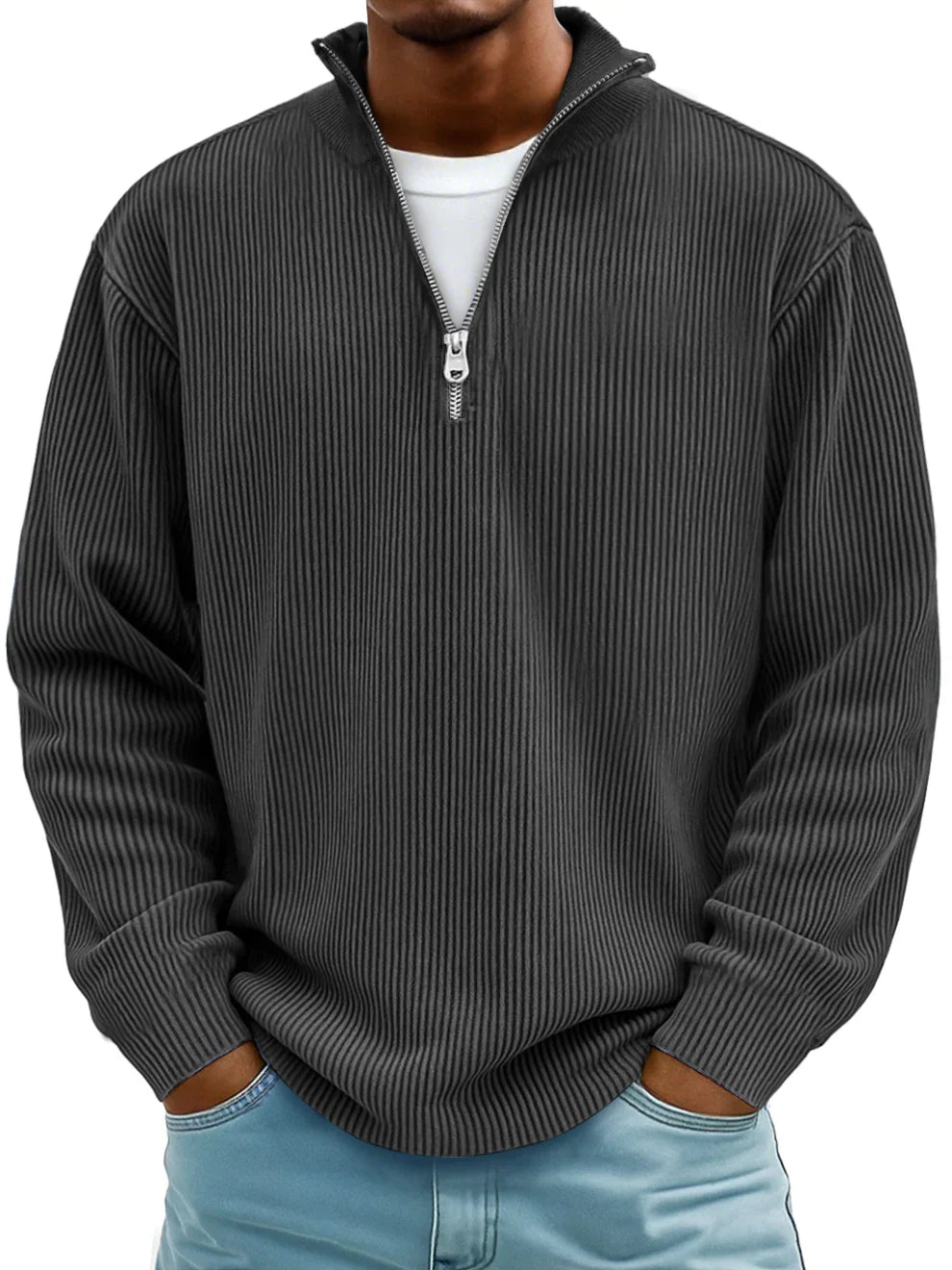Warmer Herrenpullover mit halbem Reißverschluss; vielseitiger Freizeit-Look, perfektes Oberteil für kühle Tage.