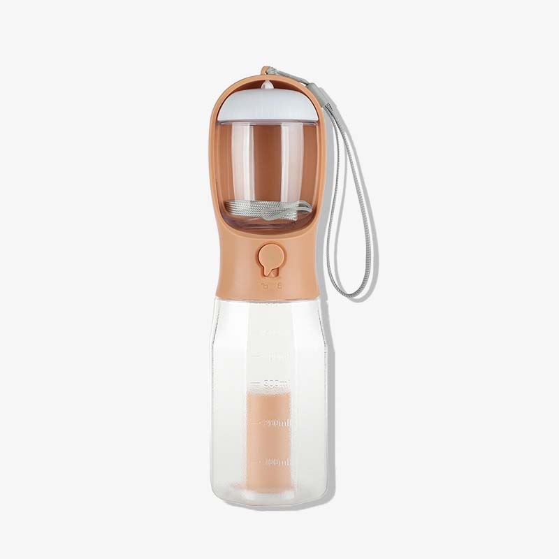 Tragbare Hunde-Wasserflasche mit Futter, Kotbeutelspender & Trinknapf. Ideal für jede Reise mit Hund.