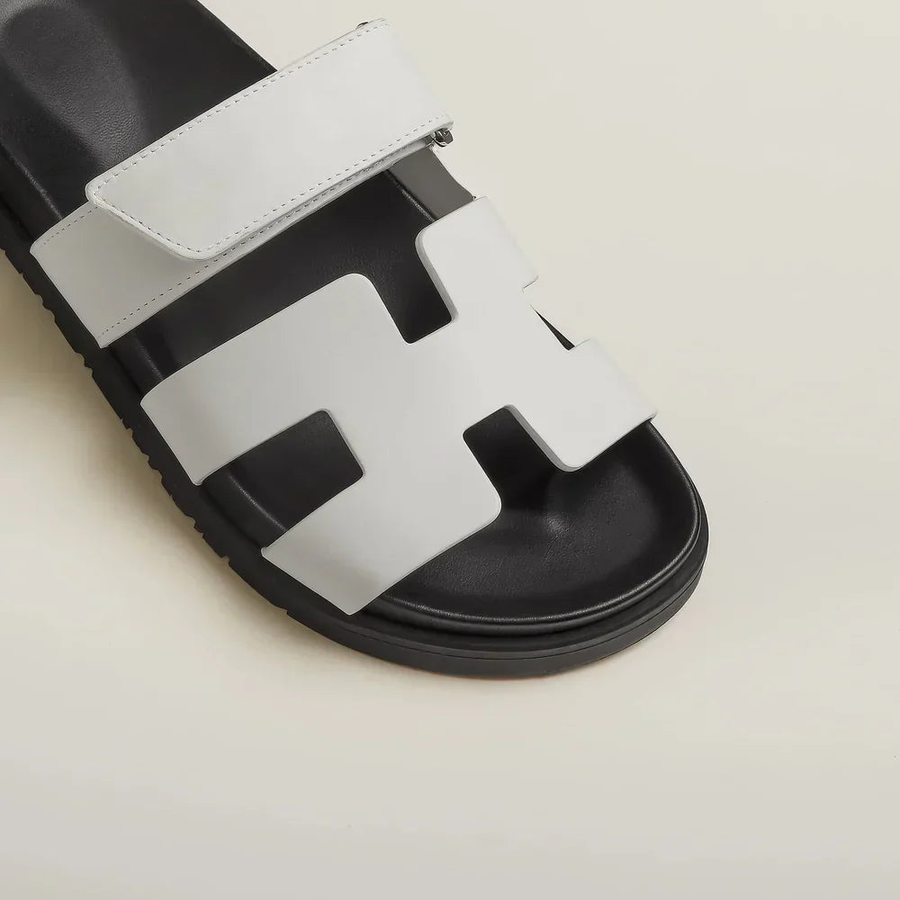 Sommerschuhe: Damen Plateausandalen, ideal für Urlaub und entspannte Freizeit.