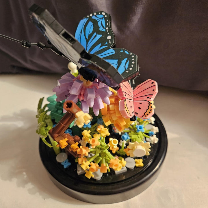 Nano Bausteine Blumen Modell: Schmetterling & Biene im Detail. Anspruchsvolles Kreativset für Modellbau-Fans.