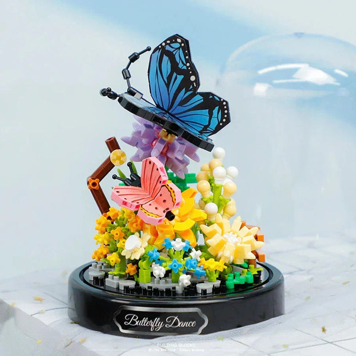 DIY Dekoration: Schmetterling & Biene aus Nano Bausteinen. Bauen Sie Ihr eigenes Insekten-Blumen-Modell.