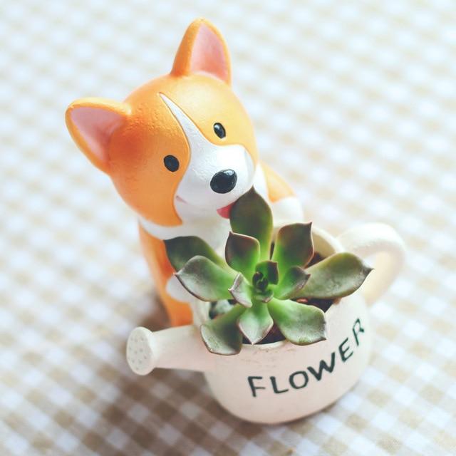 Freundlicher Corgi Sukkulententopf aus Harz; eine niedliche Gartendeko oder Büropflanzgefäß für jeden Raum.