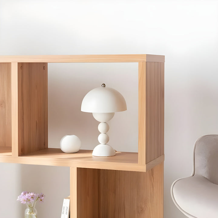 Skandinavische Wohnzimmerlampe, dimmbar, für flexible und stimmungsvolle Beleuchtung.
