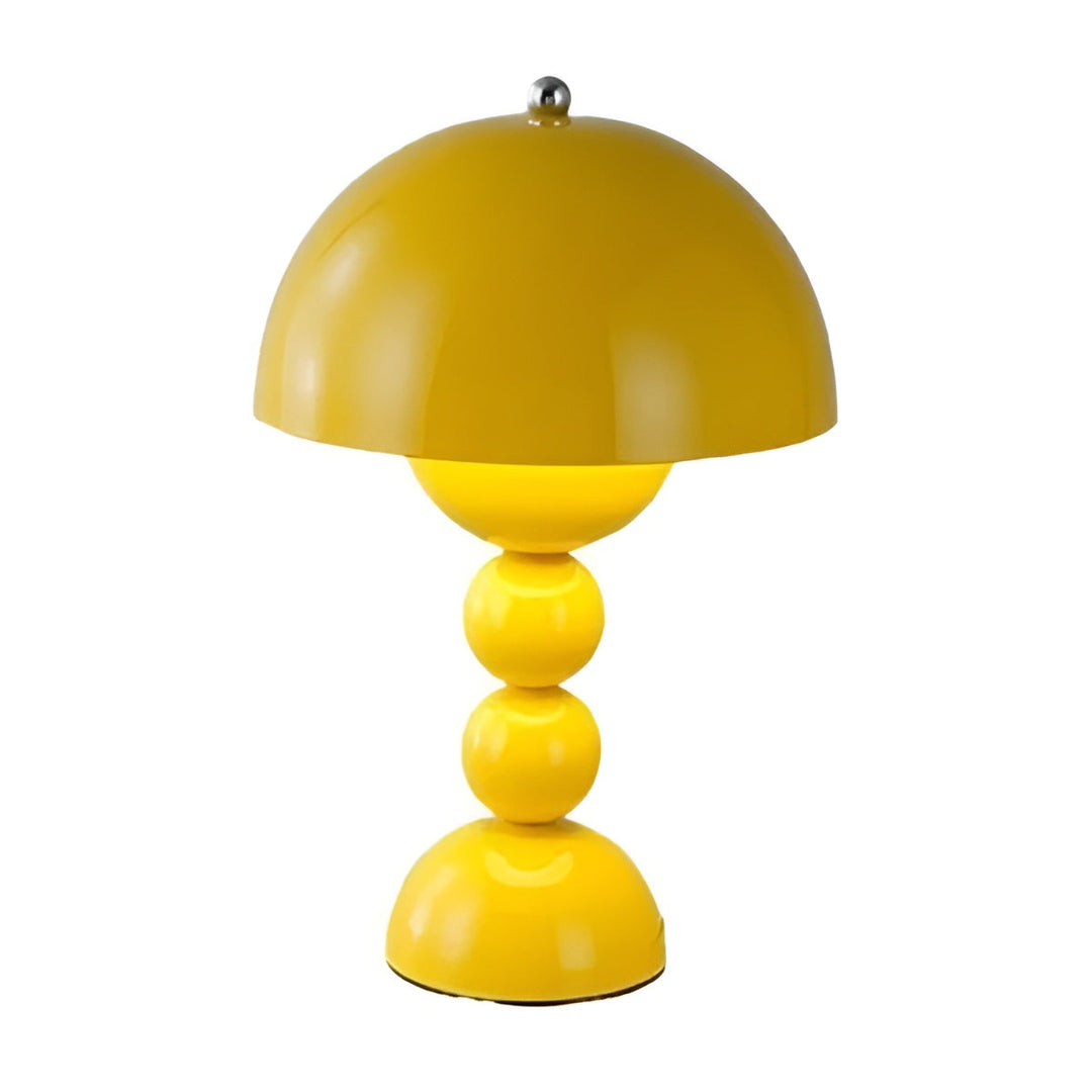 Zeitlose skandinavische Tischlampe, dimmbar, bietet flexible Lichtstimmung.