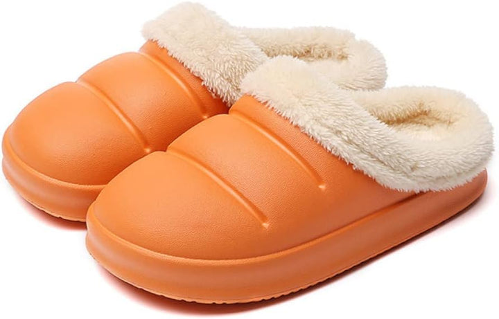 Moderne Unisex Hausschuhe für den Winter. Rutschfest, warm und bequem – ideal für Damen & Herren.