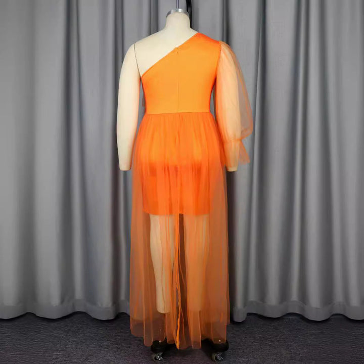 Elegantes Damen One-Shoulder Abendkleid in Orange mit luxuriösem Overlay, ideal für besondere Anlässe.