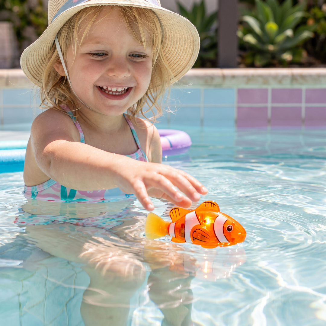 Glühende Unterwasser-Fische: Magisches LED Schwimmfisch Spielset. Ideal für sensorischen Badespaß.