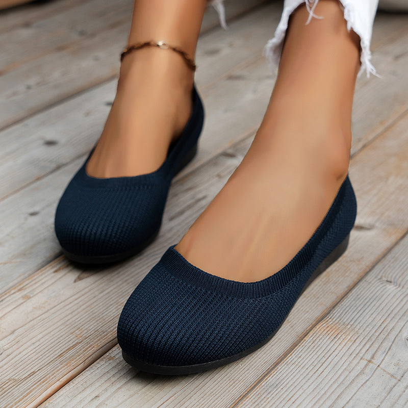 Stilvolle orthopädische Ballerinas Mia für Damen. Komfortable Alltagsschuhe mit rutschfester Sohle.