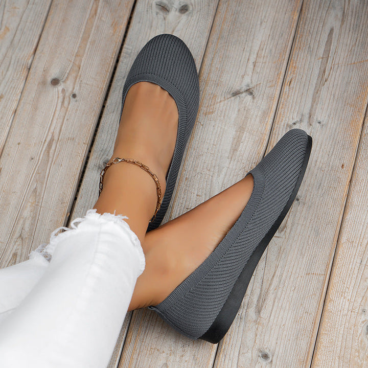 Orthopädische Damen-Ballerinas Mia, schwarze Komfortschuhe mit weicher Sohle, perfekt für Büro & Stadtbummel.