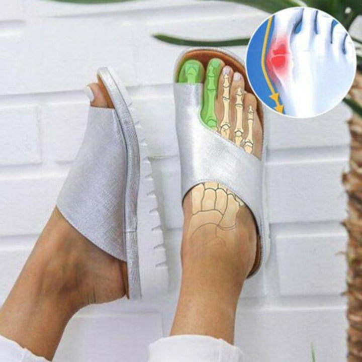 Orthopädische Damen Sandalen mit Zehenkorrektur für Hallux Valgus. Elegant, bequem und stützend.