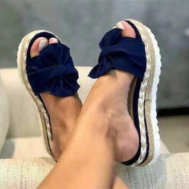 Komfortable orthopädische Sandalen für Damen, perfekt für Sommer, Freizeit & Alltag.