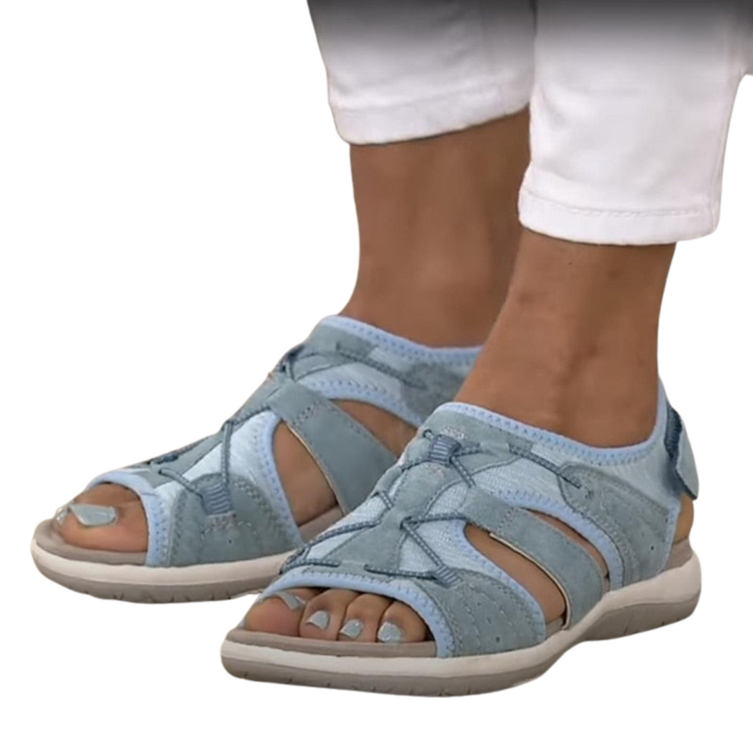 Orthopädische Damen Sandalen mit Memory Foam, bieten Komfort und Fußstütze.