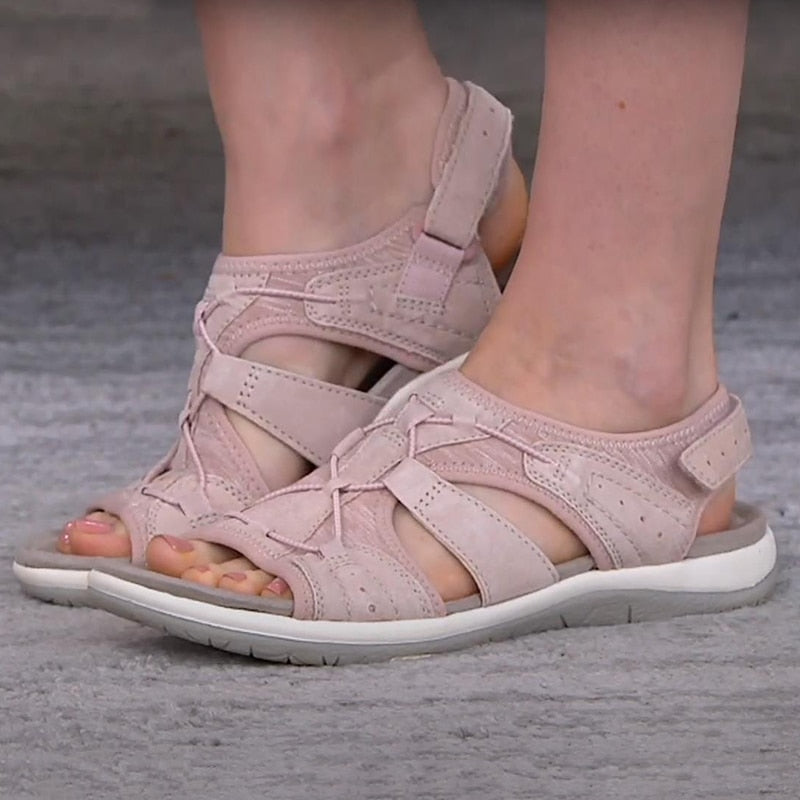 Verstellbare orthopädische Damensandalen mit Memory Foam und Fußgewölbestütze.