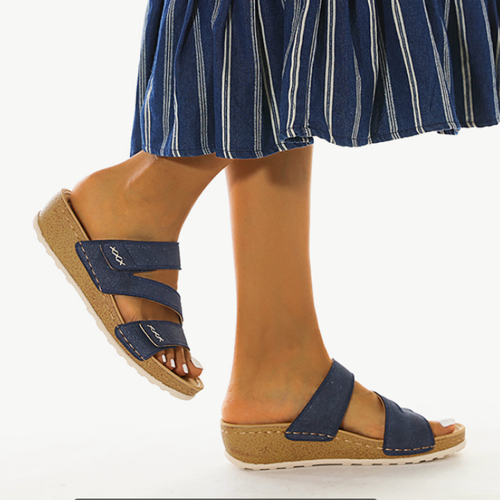 Verstellbare Riemen der Damen Orthopädischen Sandalen für eine perfekte Passform und optimalen Halt.