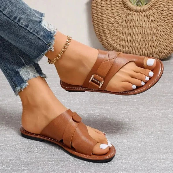 Orthopädische Damensandalen zur Hallux Valgus Korrektur mit Komfort und Fußgewölbeunterstützung.