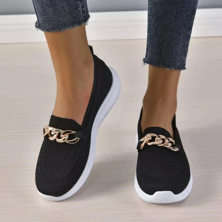 Elegante orthopädische Damenschuhe, bequeme Alltagsschuhe für Stil und Haltungskorrektur.