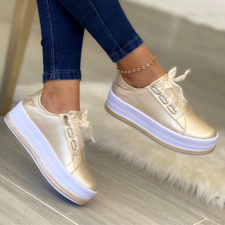 Orthopädische Damenschuhe von Floriluxe, bieten Komfort und Unterstützung für den Alltag.