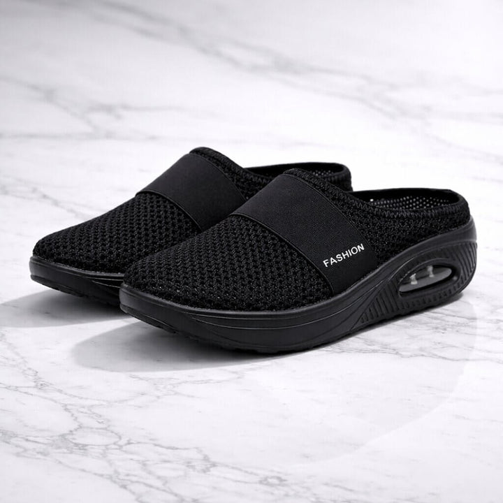 Leichte orthopädische Herrenhausschuhe, Slip-on für ultimative Fußentlastung.