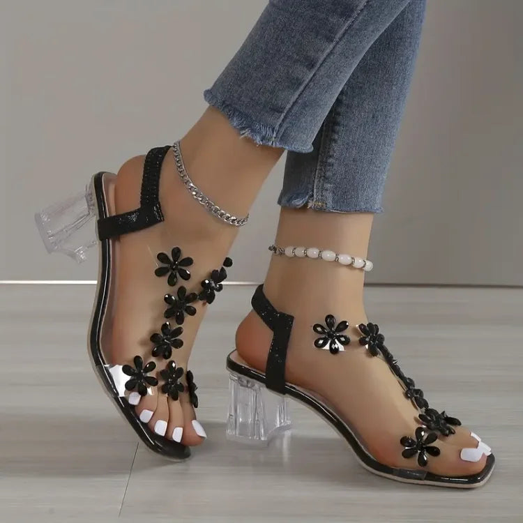 Bequemer orthopädischer Damen-Absatzschuh, perfekt für Alltag und festliche Anlässe.