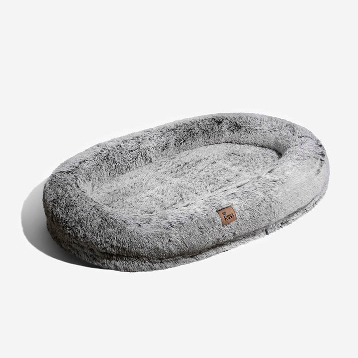 Orthopädisches Donut-Hundebett in Hellbraun, weich, gemütlich & gelenkschonend.
