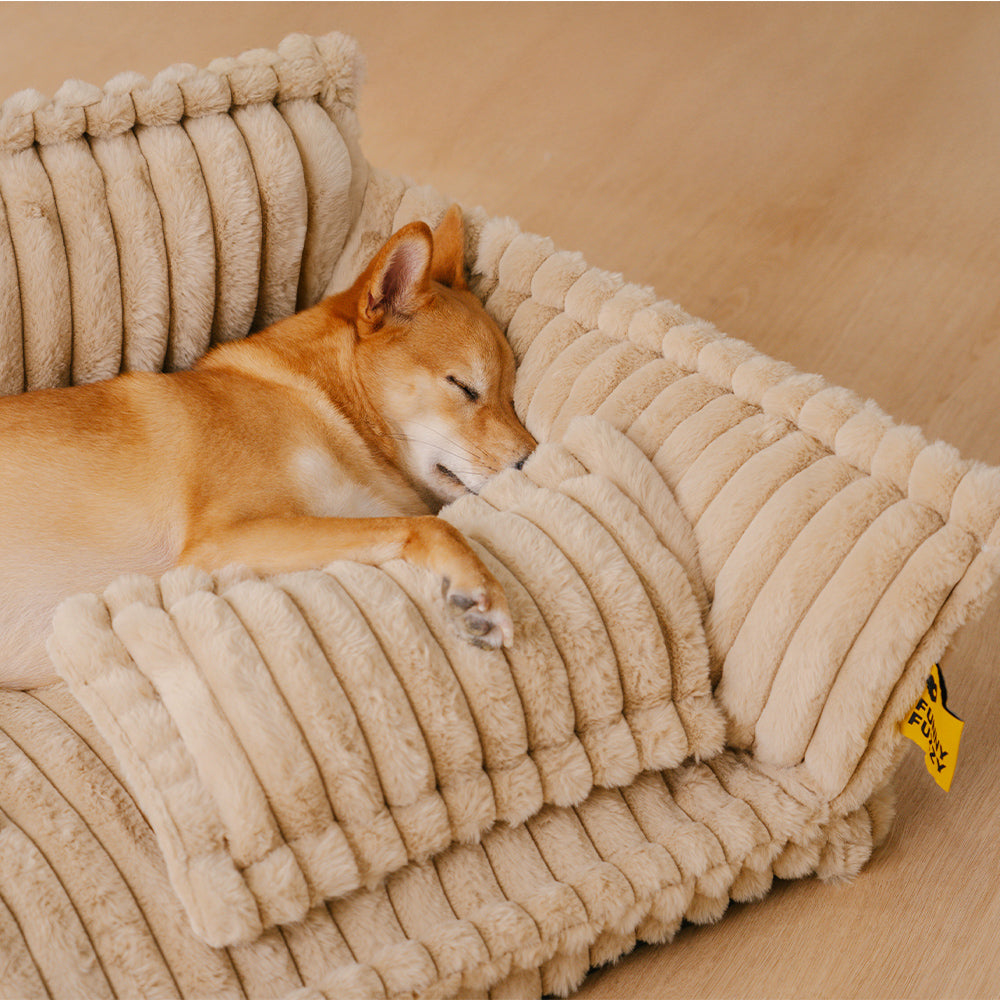 Weiches Plüsch-Hundebett Snoozy Dream, waschbar, ideal für große Hunde und Katzen.