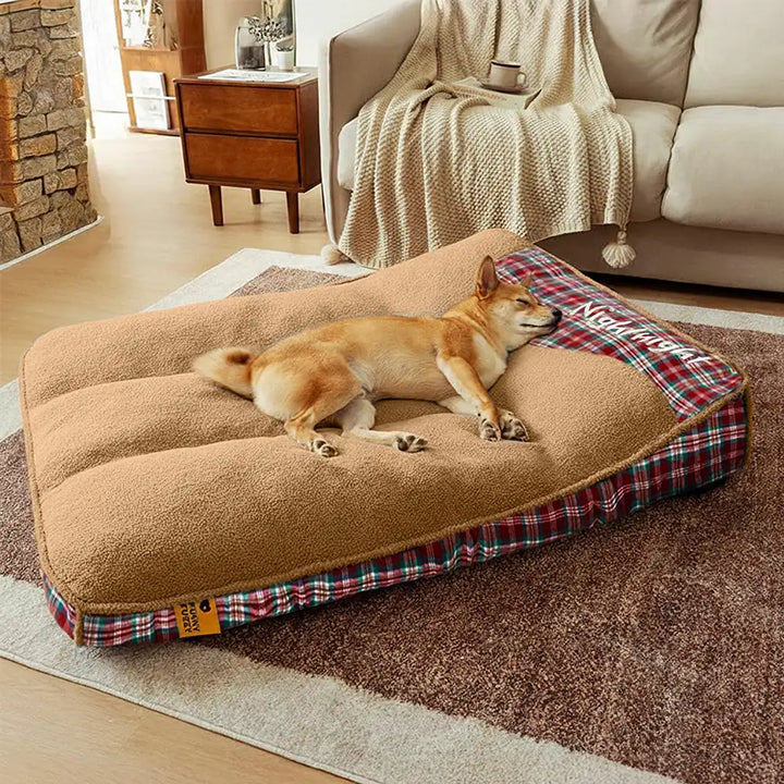 Maximaler Komfort für große Hunde: Orthopädisches Hundebett mit weichem, waschbarem Teddyfell und Gelenkstütze.