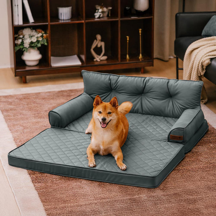 Vielseitiges orthopädisches Hundebett aus Kunstleder, faltbar, anpassbar für große Hunde.