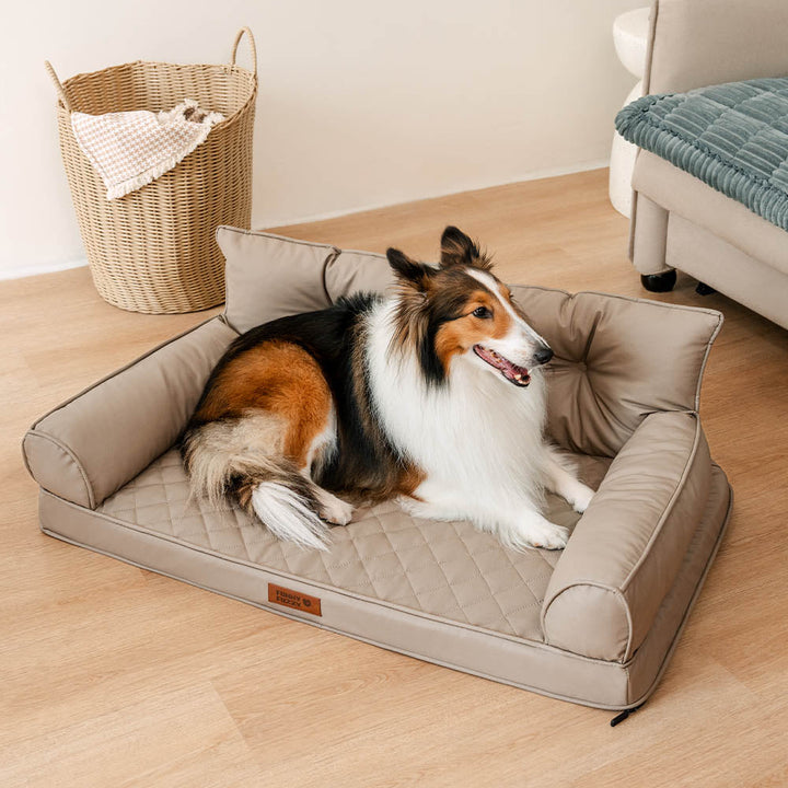 Einladendes faltbares Hundebett aus Kunstleder, orthopädisch, gemütlicher Rückzugsort für große Hunde.