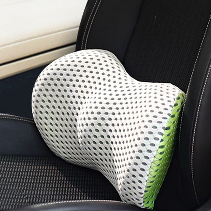 Weiches, ergonomisches Lendenkissen als Rückenstütze. Orthopädisch geformt für optimalen Komfort und Haltungsverbesserung.