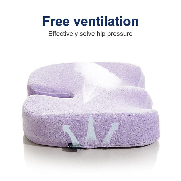 Weiches Memory Foam Sitzkissen, orthopädisch geformt zur optimalen Druckentlastung und Komfort. Schmerzlinderung.
