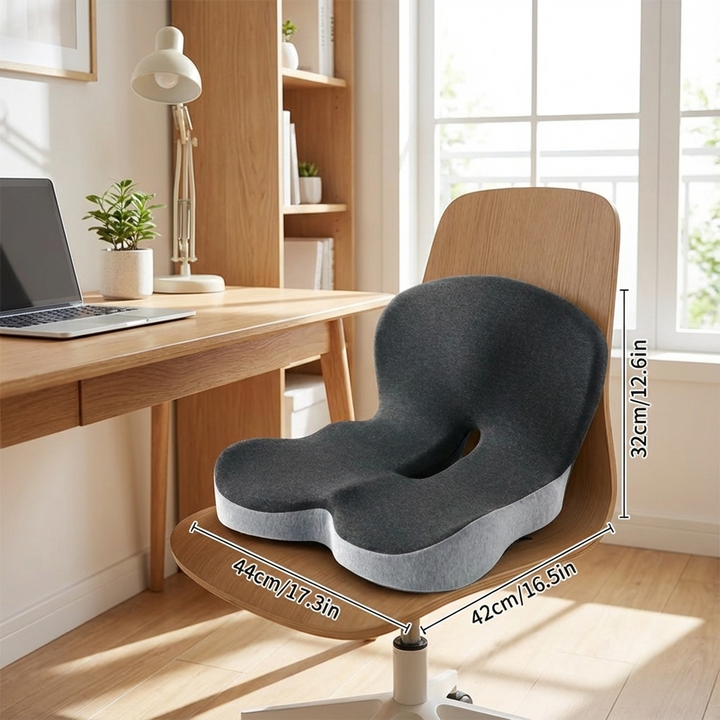 Gesundheitsförderndes Memory-Schaum Sitzkissen für ergonomisches Sitzen, beugt Rückenschmerzen vor & entlastet Steißbein.