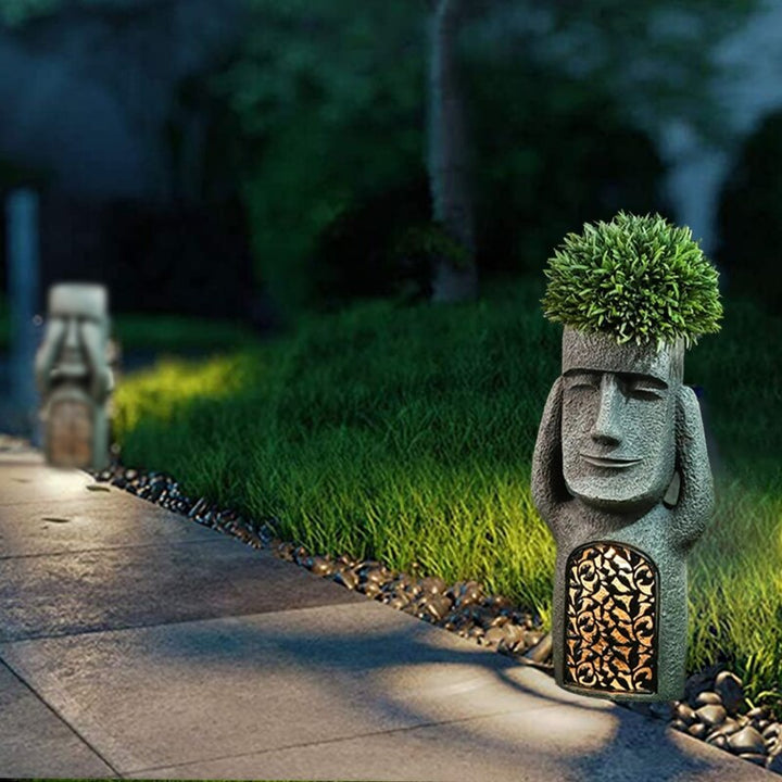 Verschiedene Osterinsel Moai Pflanztopf Statuen, Gartenfiguren mit LED-Licht, perfekt für Deko im Außenbereich.