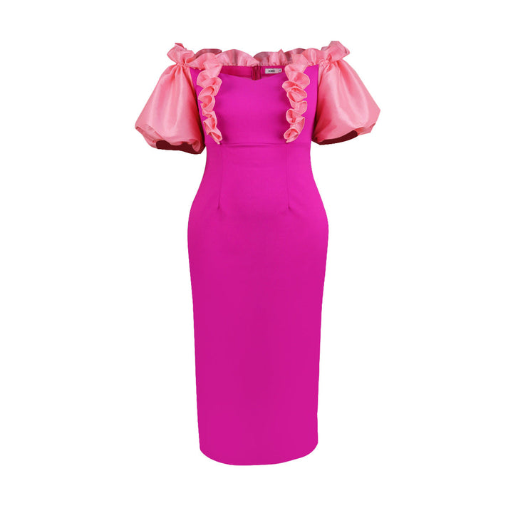 Schulterfreies pinkes Damenkleid, bodenlang & fließend, ein elegantes Abendkleid für besondere Momente.