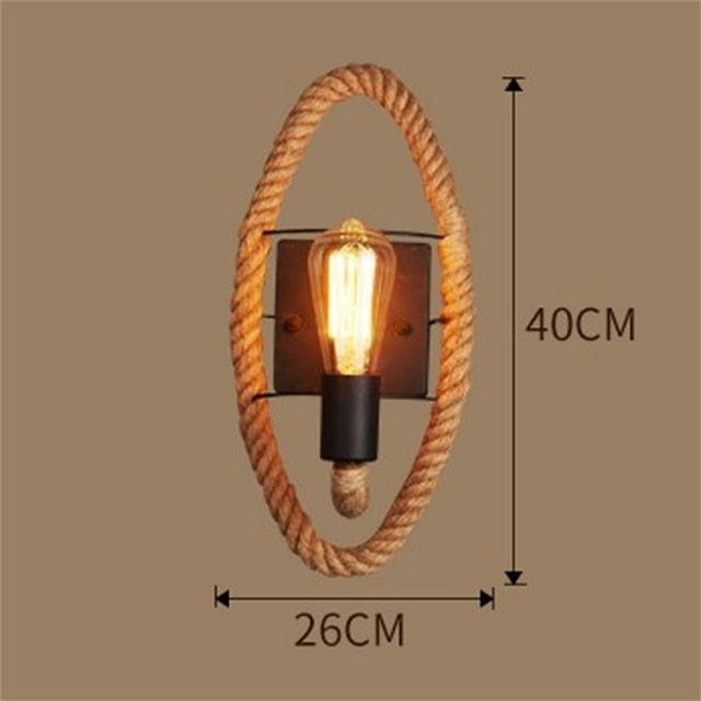 Stimmungsvolle Vintage-Seilwandleuchte. Rustikales Design mit warmem Licht für gemütliches Ambiente. E27 Beleuchtung.