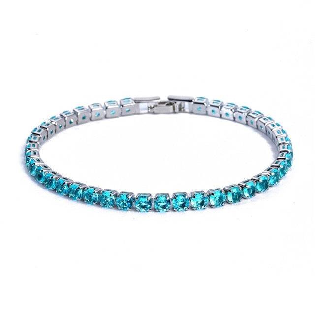 Zeitlose Eleganz: Zirkonia Tennisarmband, unisex. Funkelnder Damenschmuck & Herrenschmuck.