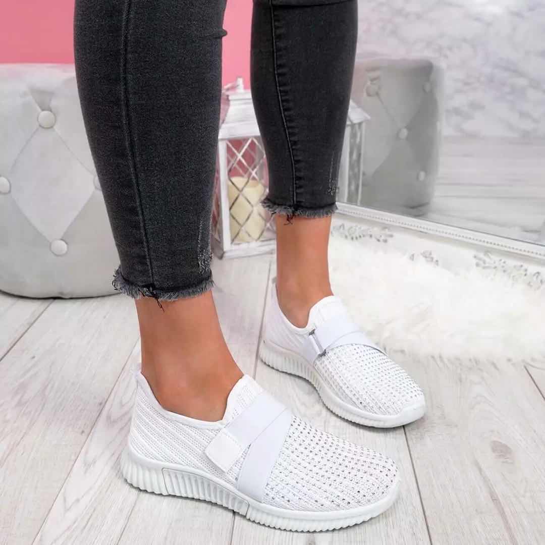 Detail Sohle Damen Freizeitschuh: Flexible, leichte Damen-Sneaker mit atmungsaktivem Mesh für Gehkomfort.