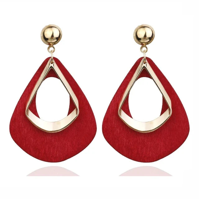 Elegante Wassertropfen Holzohrringe für Damen im Boho-Stil, leichtgewichtig mit Goldakzenten, modischer Damenschmuck.