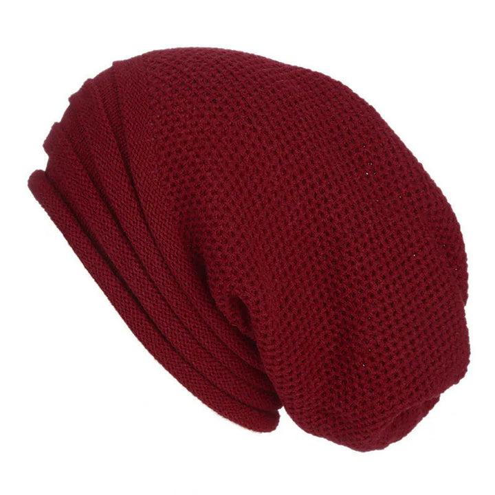 Kuschelige, warme Unisex Wintermütze mit funkelnden Kristall-Applikationen. Gemütliches Mode-Accessoire für kalte Tage.