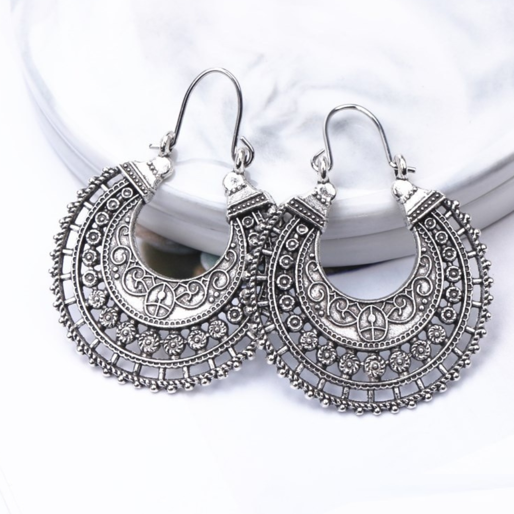 Damen Filigrane Tibetische Ohrringe aus 925er Sterlingsilber, im Boho-Stil.