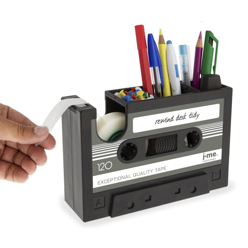 Nostalgischer Kassetten-Stifthalter mit integriertem Bandabroller, idealer Schreibtisch-Organizer im Retro-Look.