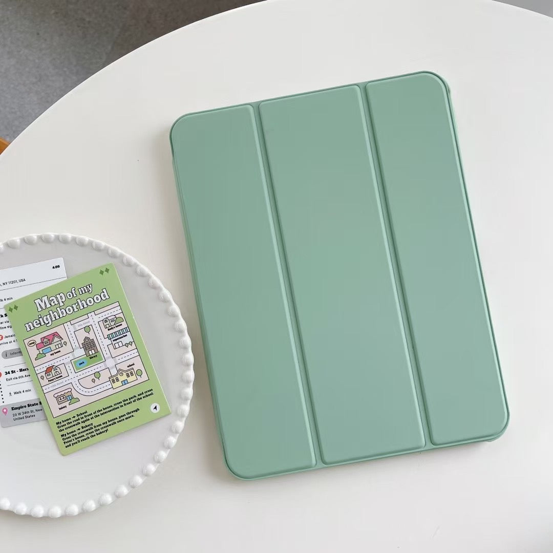 Hochwertige iPad Silikonhülle (pink/dunkelgrün) mit integriertem flexiblem Origami-Stand. Perfektes Tablet Cover.