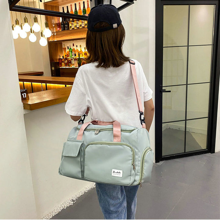 Elegante Reisetasche für Sport & Business. Mit separatem Schuhfach & modernem Design.