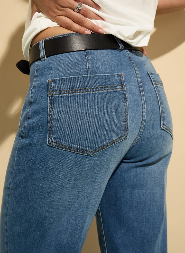 Stylische Damen Jeans: hoher Bund, weites Bein, Stretch. Komfortable Freizeithose in Indigo.