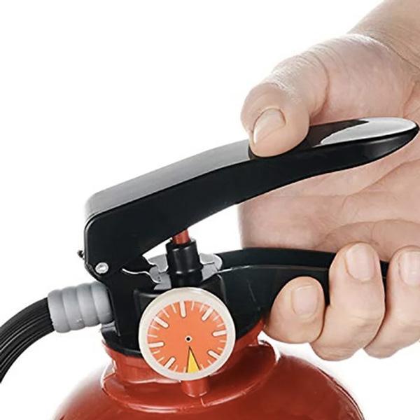 Lustiger Getränkespender in Feuerlöscher-Form, 1,5L, ideal für Partys, Geburtstage und Events.