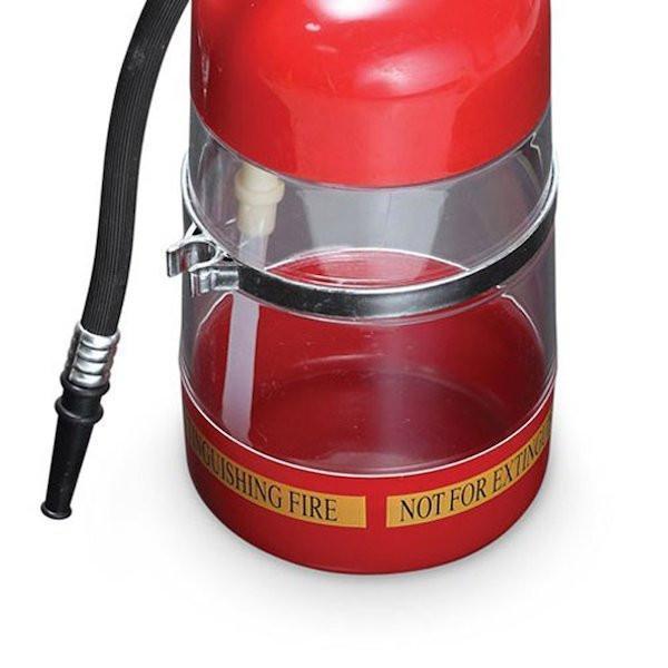 Großer 1,5L Feuerlöscher Getränkespender, ideal für Partygetränke, Limonaden und Cocktails am Event.