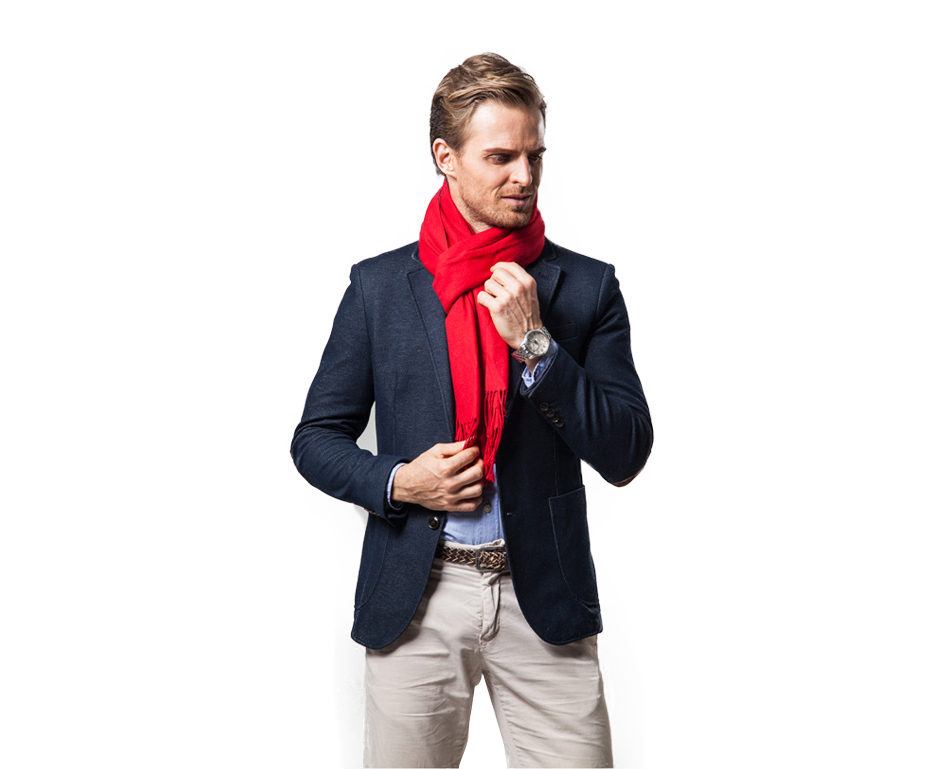 Roter Kaschmirschal, das perfekte Accessoire für Wintermode. Weich, warm und elegant.